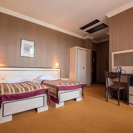 Hotel Rike Park Тбілісі Екстер'єр фото