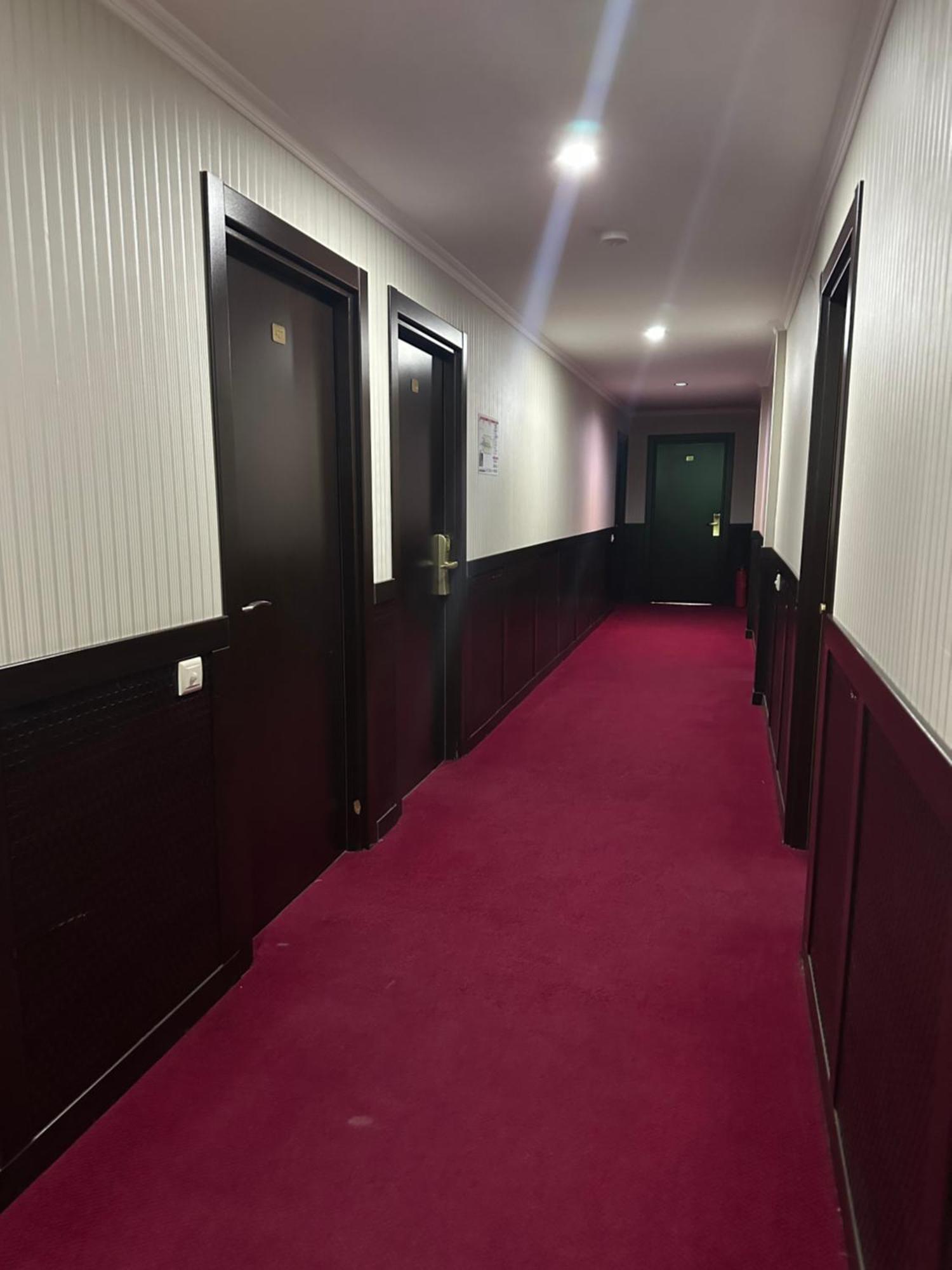 Hotel Rike Park Тбілісі Екстер'єр фото