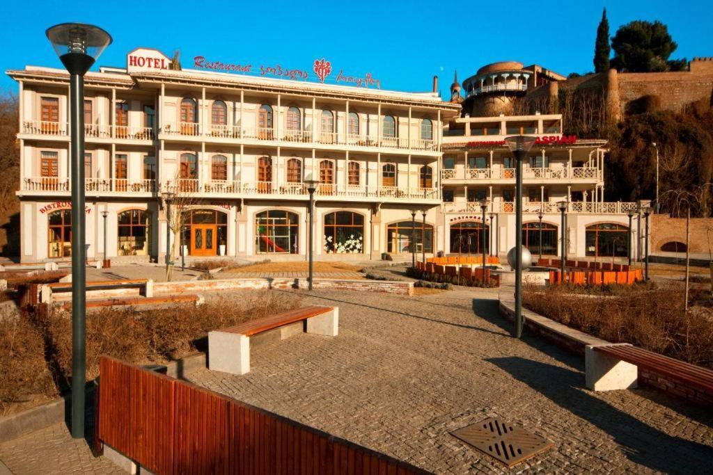 Hotel Rike Park Тбілісі Екстер'єр фото