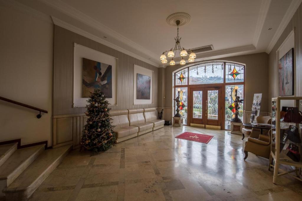 Hotel Rike Park Тбілісі Екстер'єр фото
